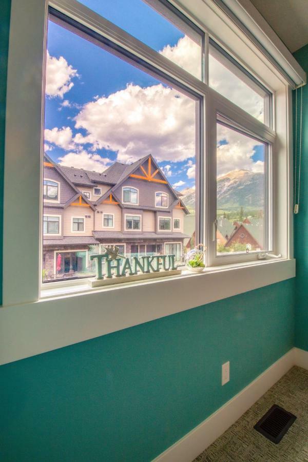 Nomad By Samsara Resort - Panorama Top View - 4Br & 5Bth Canmore Buitenkant foto